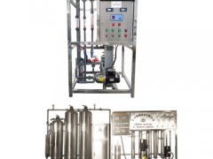 长春客户使用超纯水设备制作车用尿素现场 (162播放)