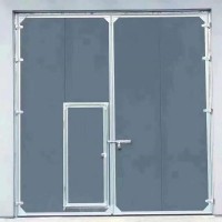 生产销售工业门、生产工业翻板门、工业提升门厂家、工业保温门